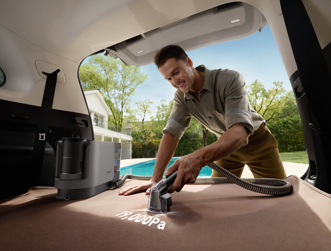 Dreame H15 Mix Carpet Spot Cleaner ავტომობილის ინტერიერზე